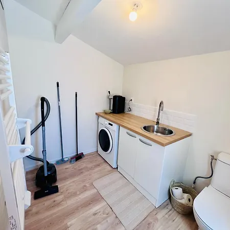 Vakantiehuis Maison Proche Ocean - Parking - Wifi - Clim