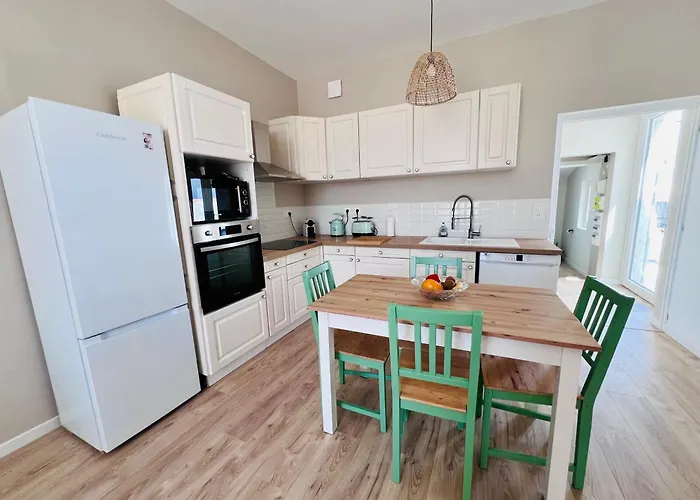 Maison Proche Océan - Parking - Wifi - Clim Hébergement de vacances *